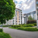 Rynek pierwotny i rynek wtórny a zakup mieszkania REMAX Smart Piotr Nalej